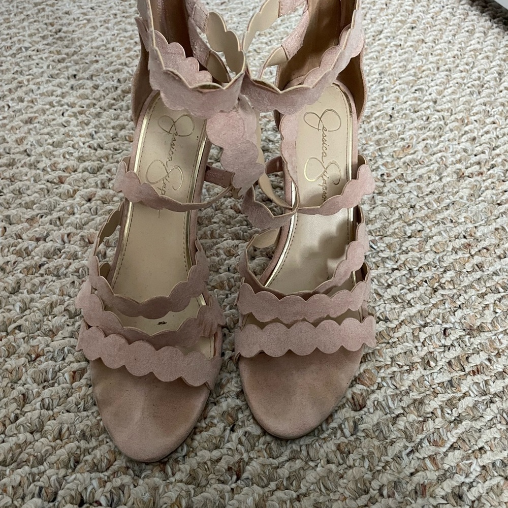 Jessica Simpson Blush Scalloped Heels